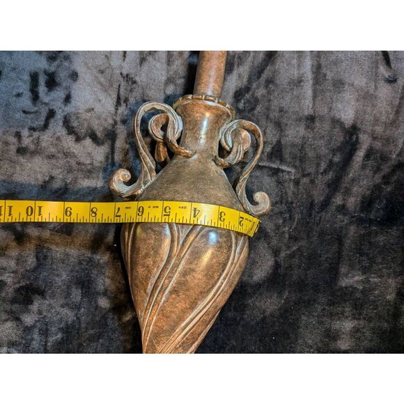 Vintage Art Deco wood carve lamp base. 22L x 7W - Picture 11 of 11